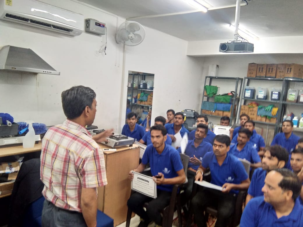 5d55afcea082a515c378a66e_Website_9